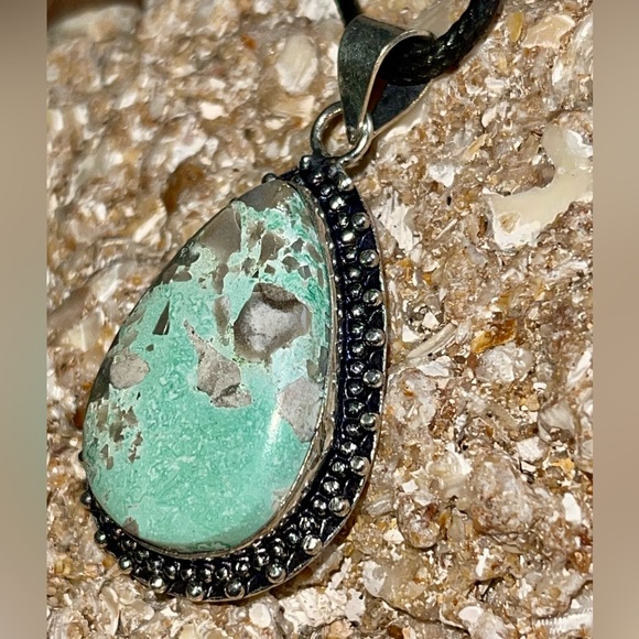 Teal Green Variscite- Utahlite Pendant 2" - Picture 3 of 11